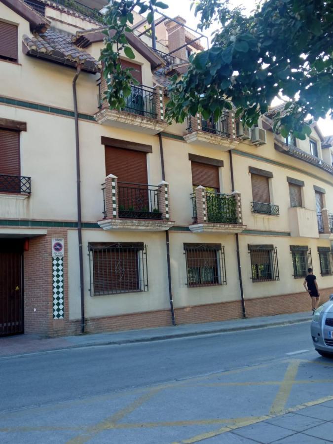 Piso Bonito Y Tranquilo Lejlighed Monachil Eksteriør billede